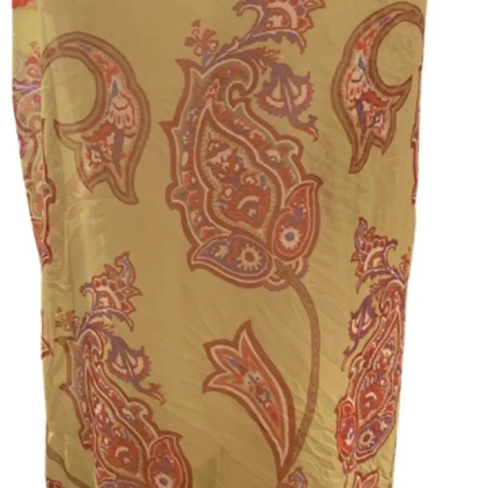 Nordstrom Wrap /Scarf -48 x48 green red  paisley